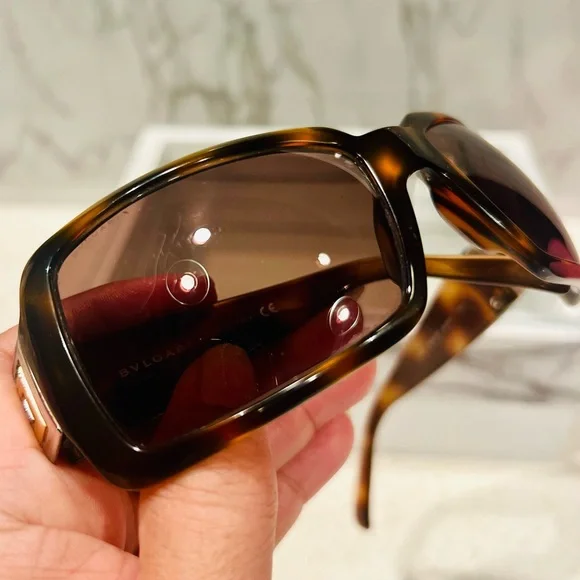 Bulgari Tortoise Shell Sunglasses - Picture 14 of 15
